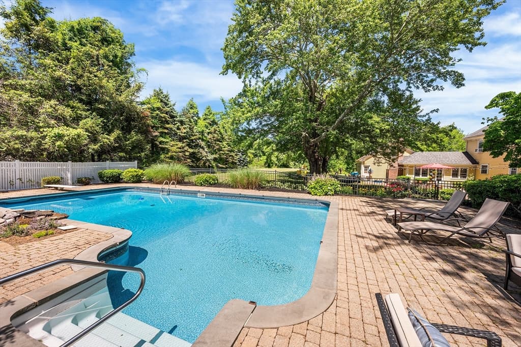 416 Boston Rd, Sutton MA 01590 photo 28