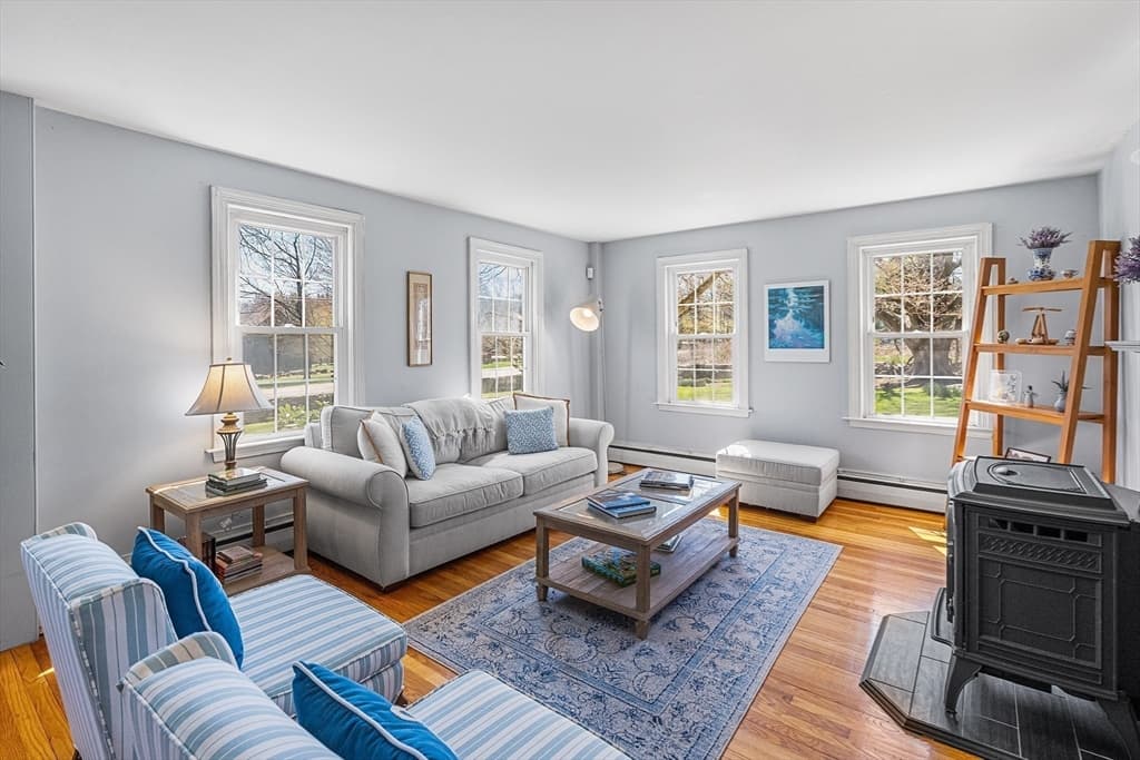 416 Boston Rd, Sutton MA 01590 photo 4