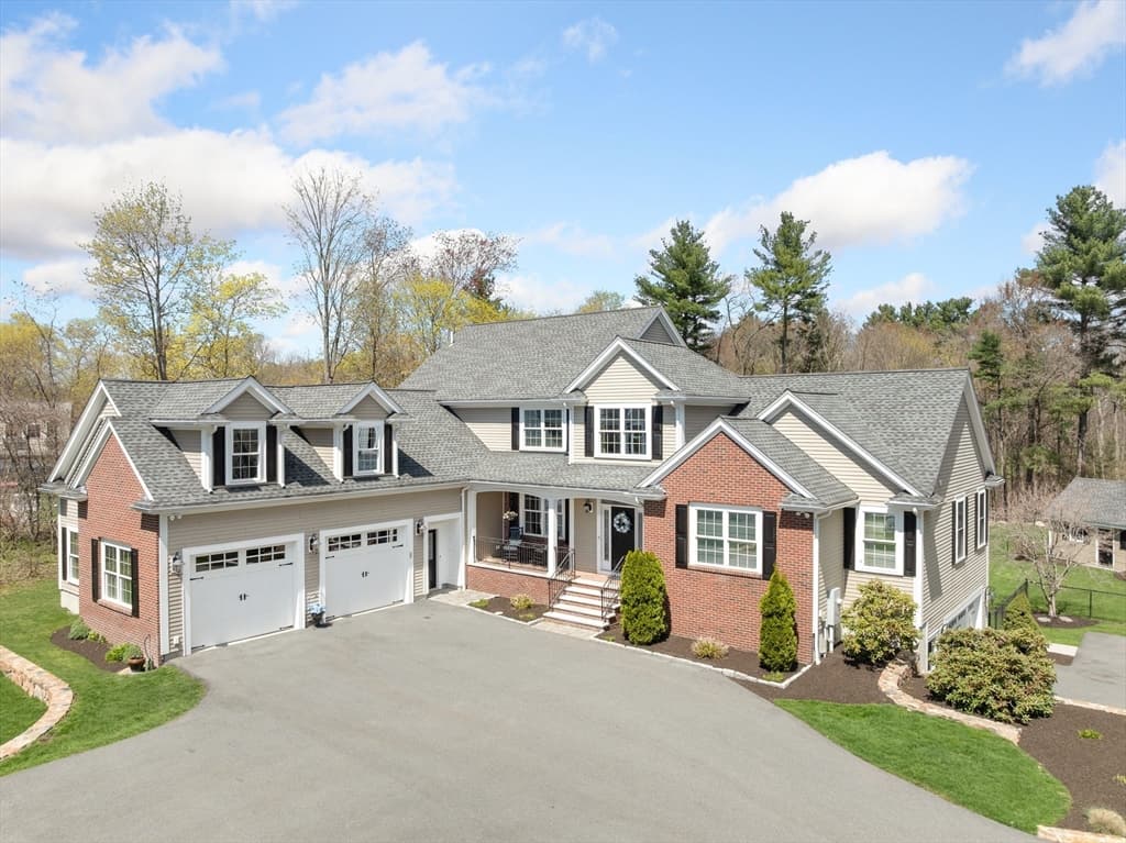 Single Family Residence at 344 Salem St, Lynnfield MA 01940, Lynnfield, photo 2 of 42