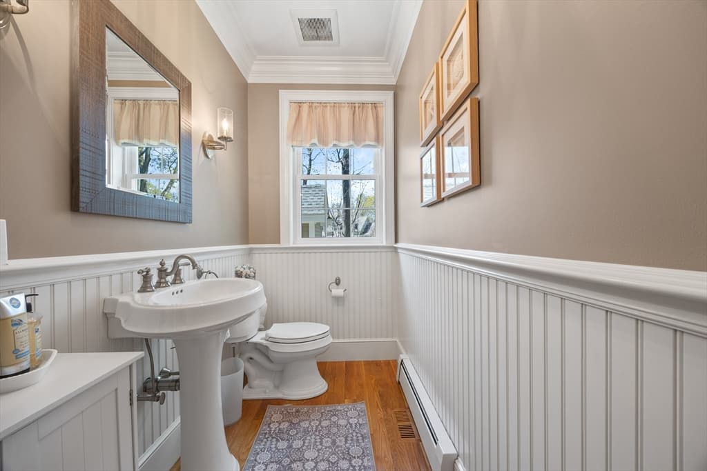 Single Family Residence at 344 Salem St, Lynnfield MA 01940, Lynnfield, photo 10 of 42