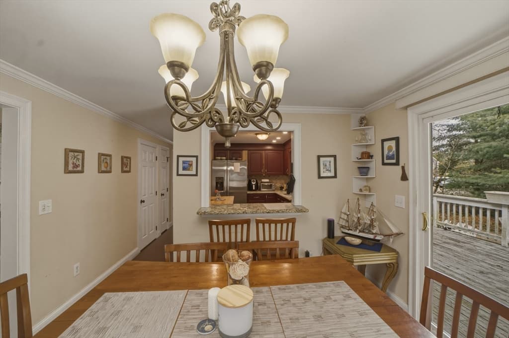 Single Family Residence at 50 Samoset Rd, Barnstable MA 02648, photo 5 of 27