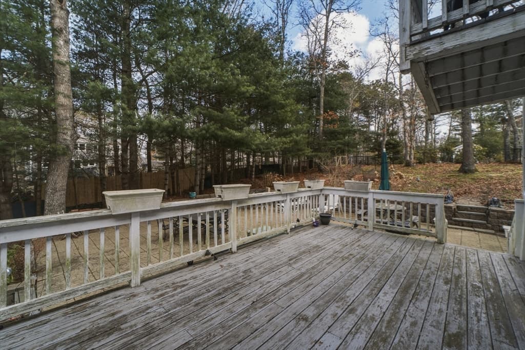 Single Family Residence at 50 Samoset Rd, Barnstable MA 02648, photo 20 of 27