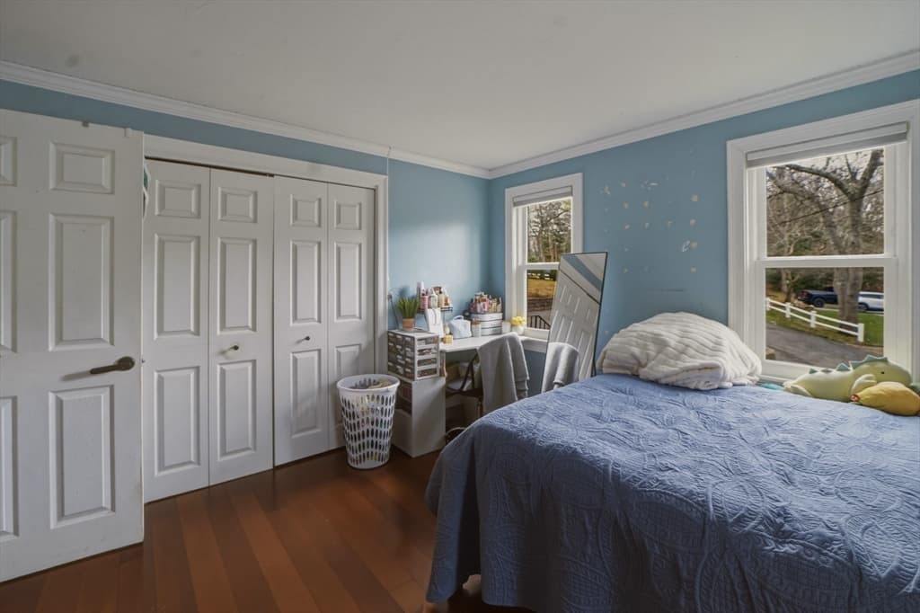 Single Family Residence at 50 Samoset Rd, Barnstable MA 02648, photo 11 of 27