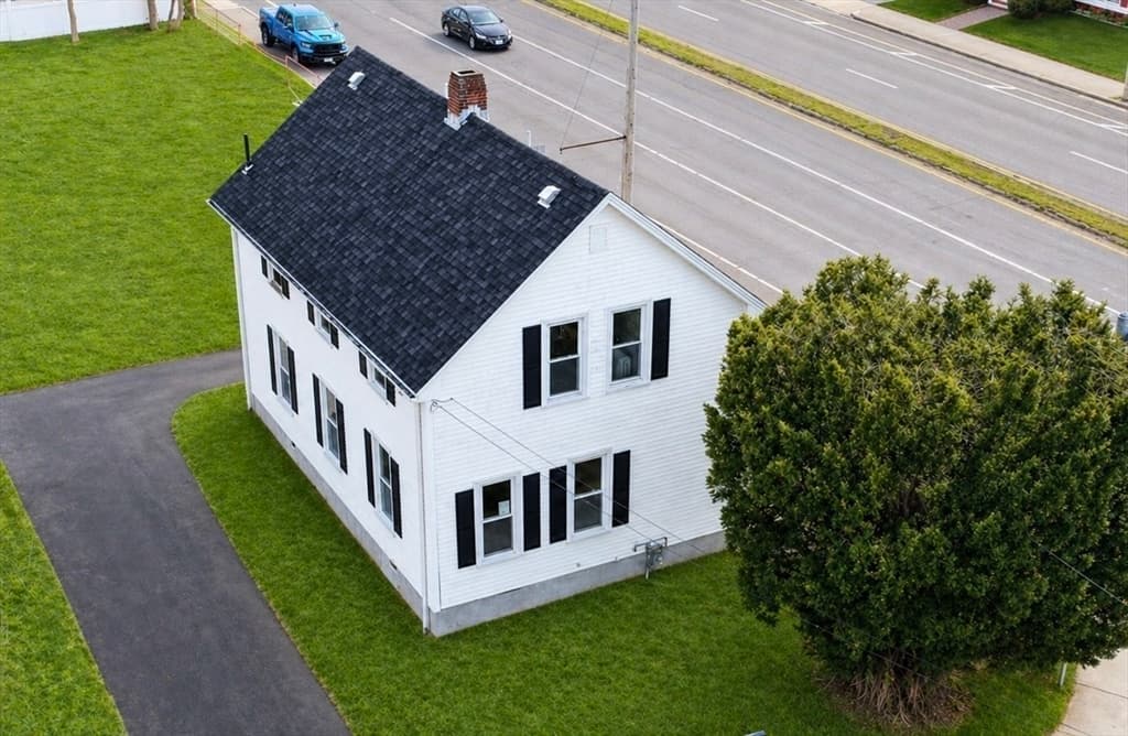 1163 New Boston Rd, Fall River MA 02720 photo 2