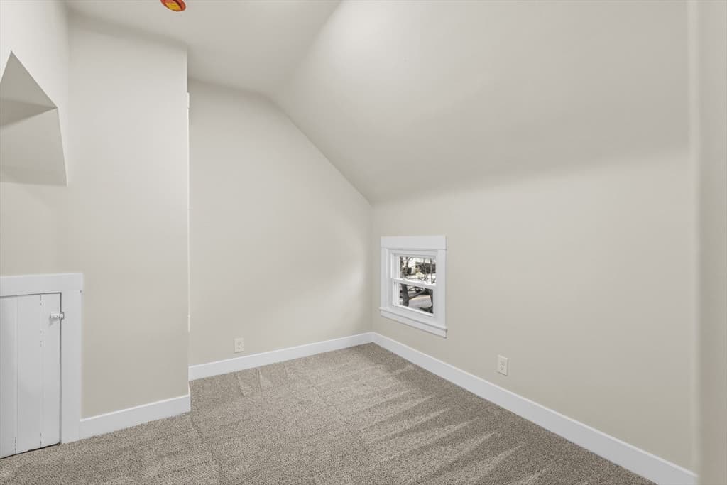 1163 New Boston Rd, Fall River MA 02720 photo 22