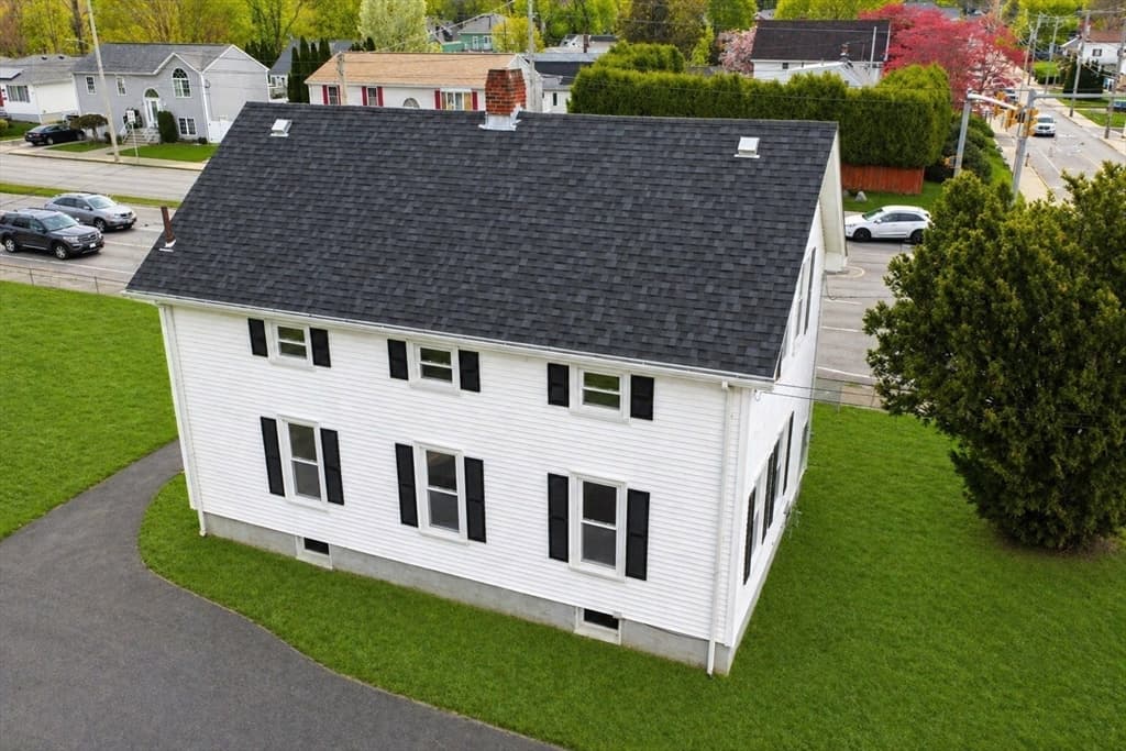 1163 New Boston Rd, Fall River MA 02720 photo 3