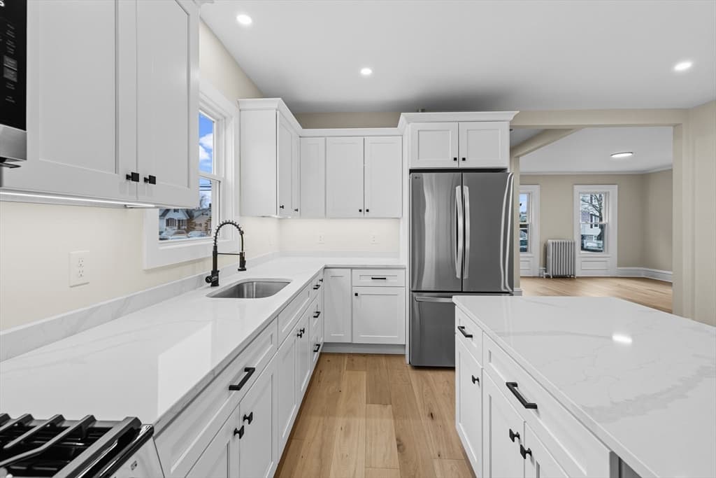 1163 New Boston Rd, Fall River MA 02720 photo 5