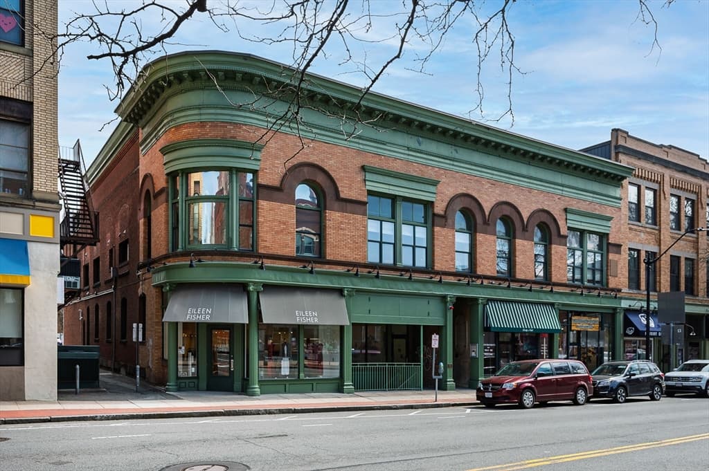 Condominium at 30 Pleasant Street # 5, Northampton MA 01060, Northampton, photo 2 of 41