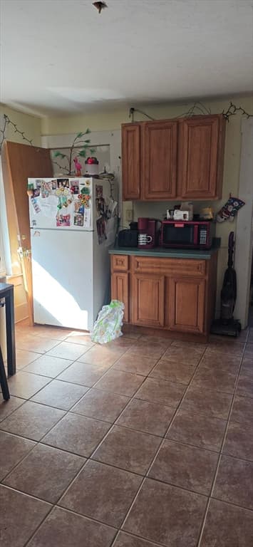 274 Pleasant St, Gardner MA 01440 photo 10