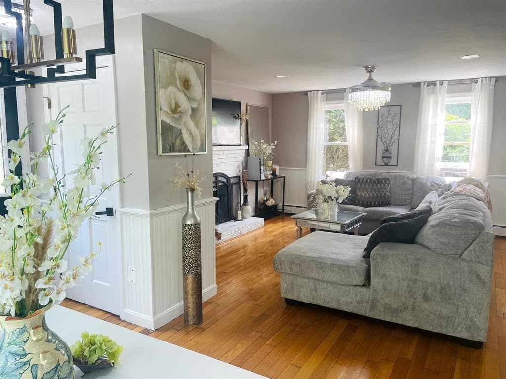 219 Fernwood Dr, Gardner MA 01440 photo 16