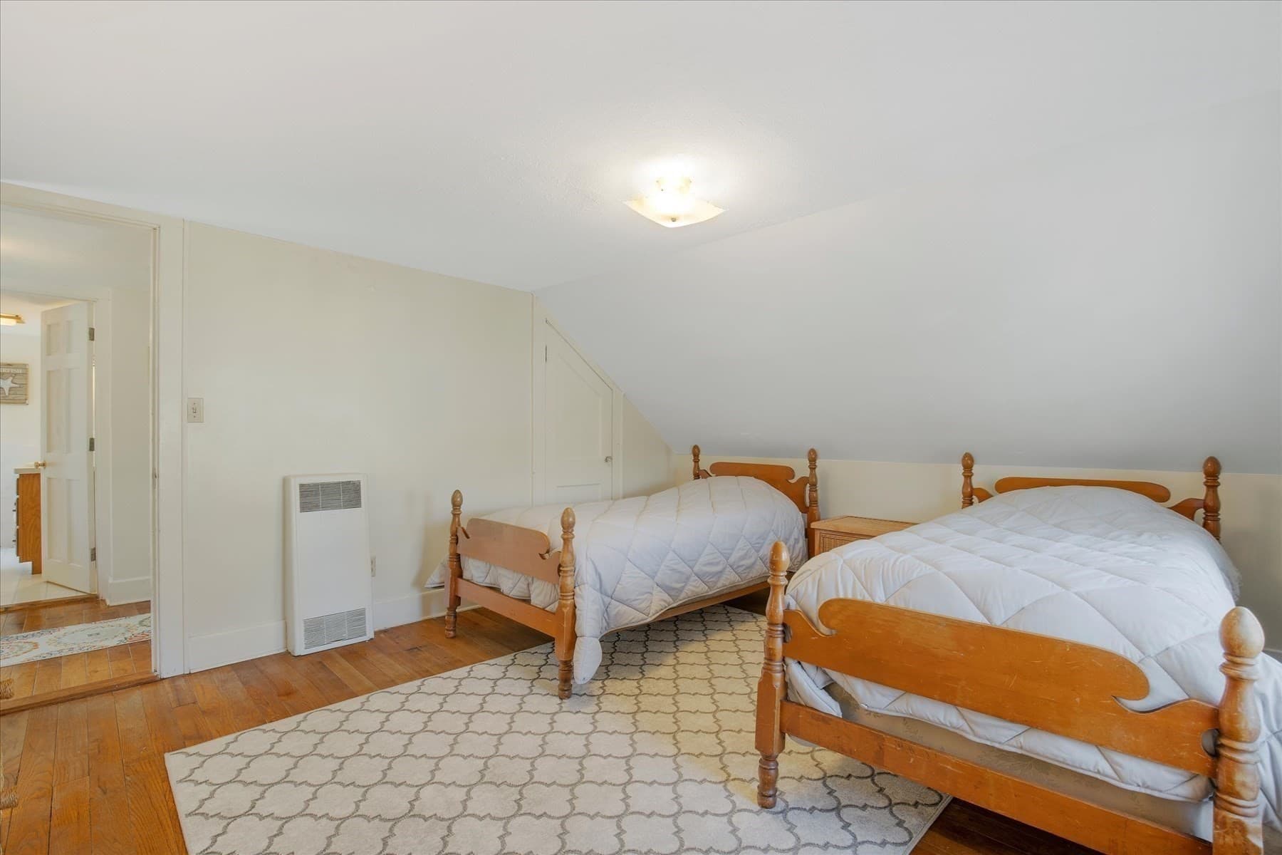 Single Family Residence at 69 Jericho Path, Falmouth MA 02540, photo 27 of 38