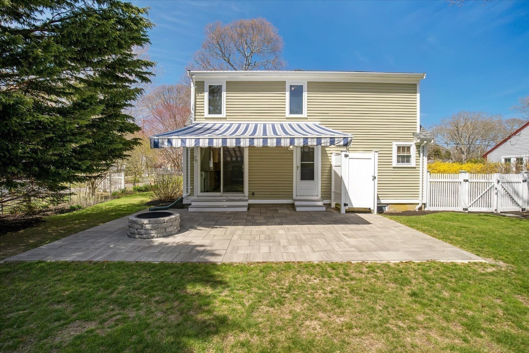 Single Family Residence at 69 Jericho Path, Falmouth MA 02540, photo 6 of 38