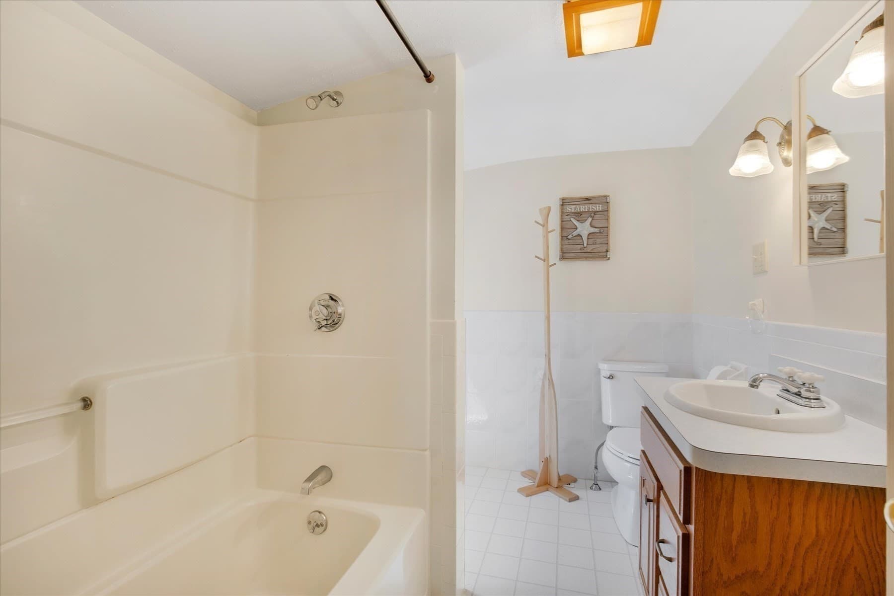 Single Family Residence at 69 Jericho Path, Falmouth MA 02540, photo 25 of 38