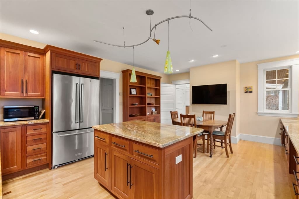 55 Glezen Ln, Wayland MA 01778 photo 12