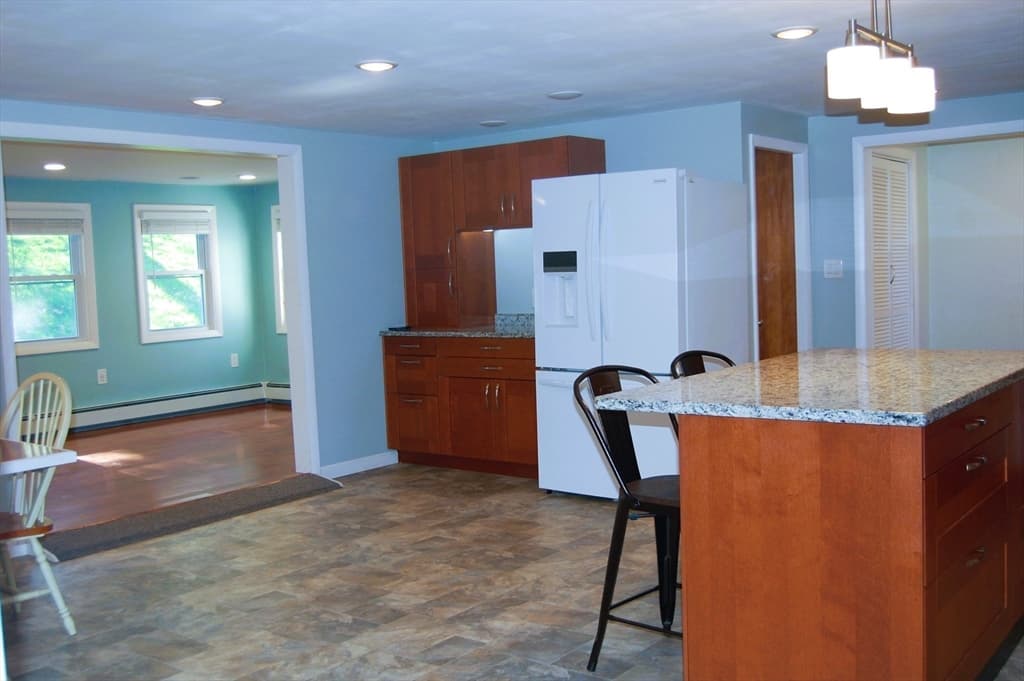9 Harding St, Leicester MA 01611 photo 12