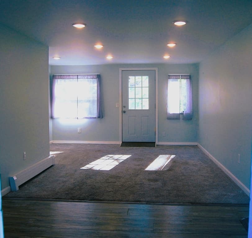 9 Harding St, Leicester MA 01611 photo 8