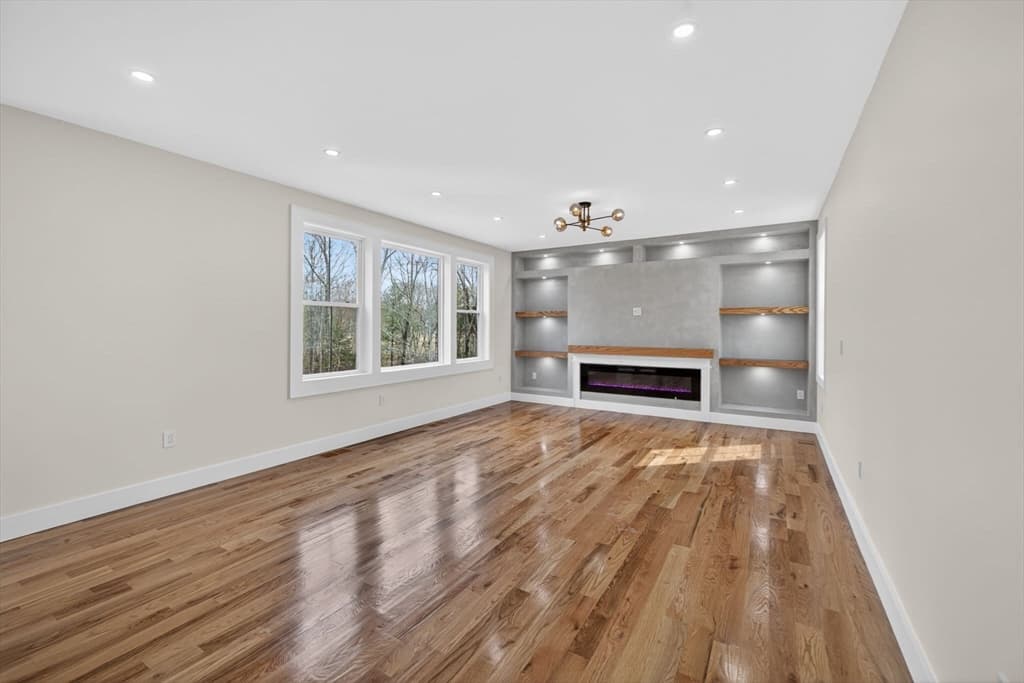 Single Family Residence at 23 Bucklin Drive, Rehoboth MA 02769, Rehoboth, photo 7 of 37