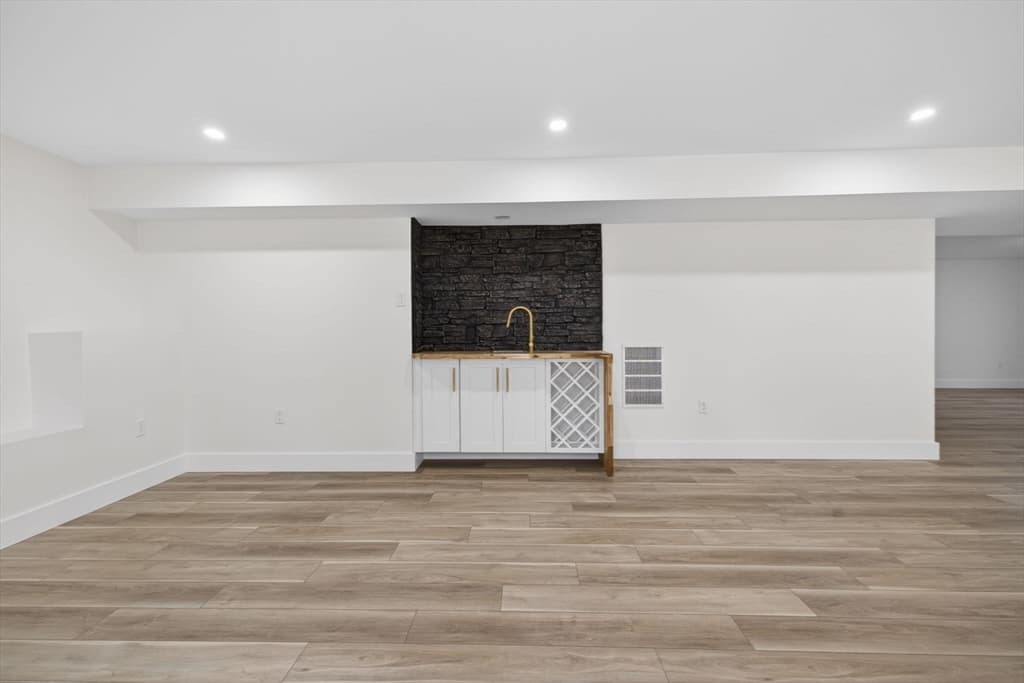 Single Family Residence at 23 Bucklin Drive, Rehoboth MA 02769, Rehoboth, photo 31 of 37