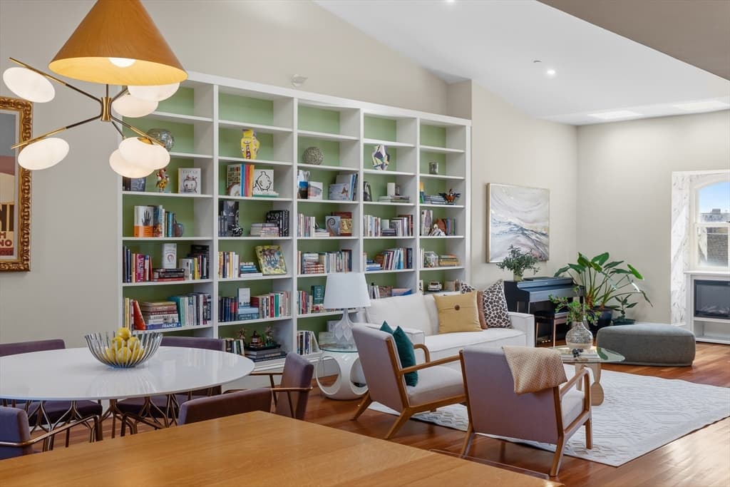 Condominium at 531 Massachusetts Ave # 3, Boston MA 02118, photo 2 of 40