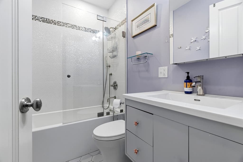 Condominium at 531 Massachusetts Ave # 3, Boston MA 02118, photo 38 of 40