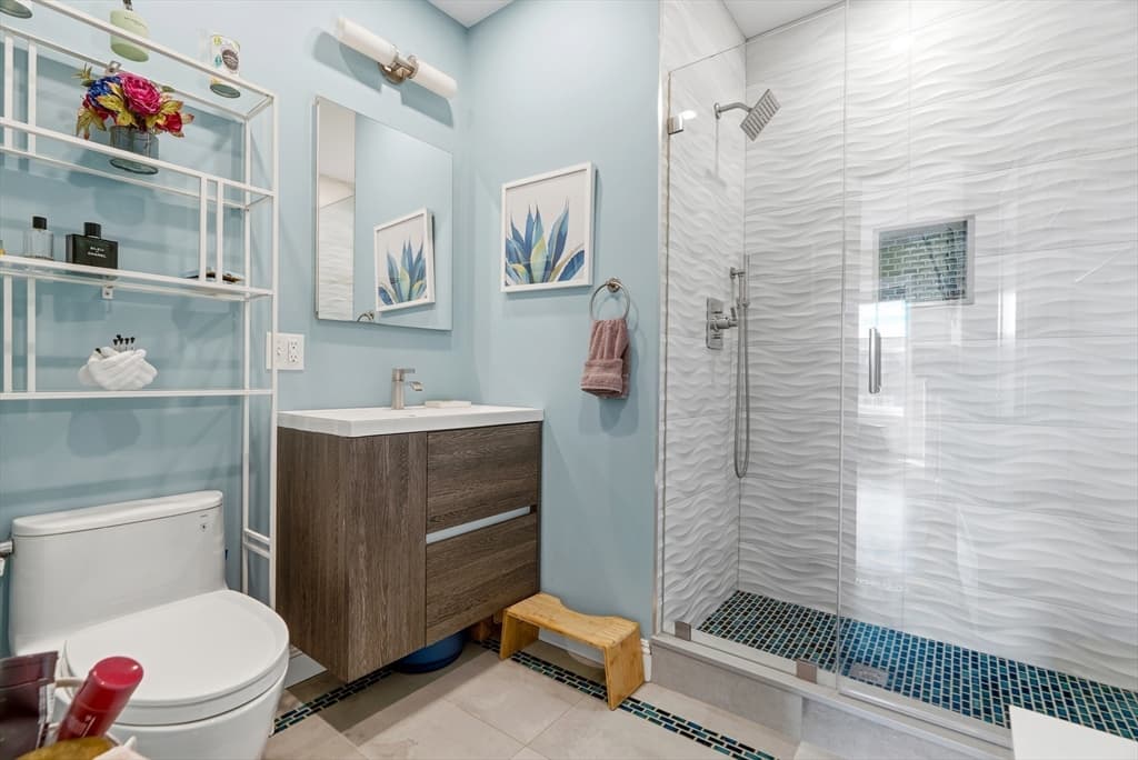 Condominium at 531 Massachusetts Ave # 3, Boston MA 02118, photo 39 of 40