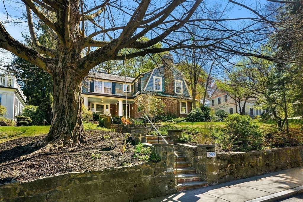 Single Family Residence at 292 Pond St, Boston MA 02130, Boston, photo 32 of 38