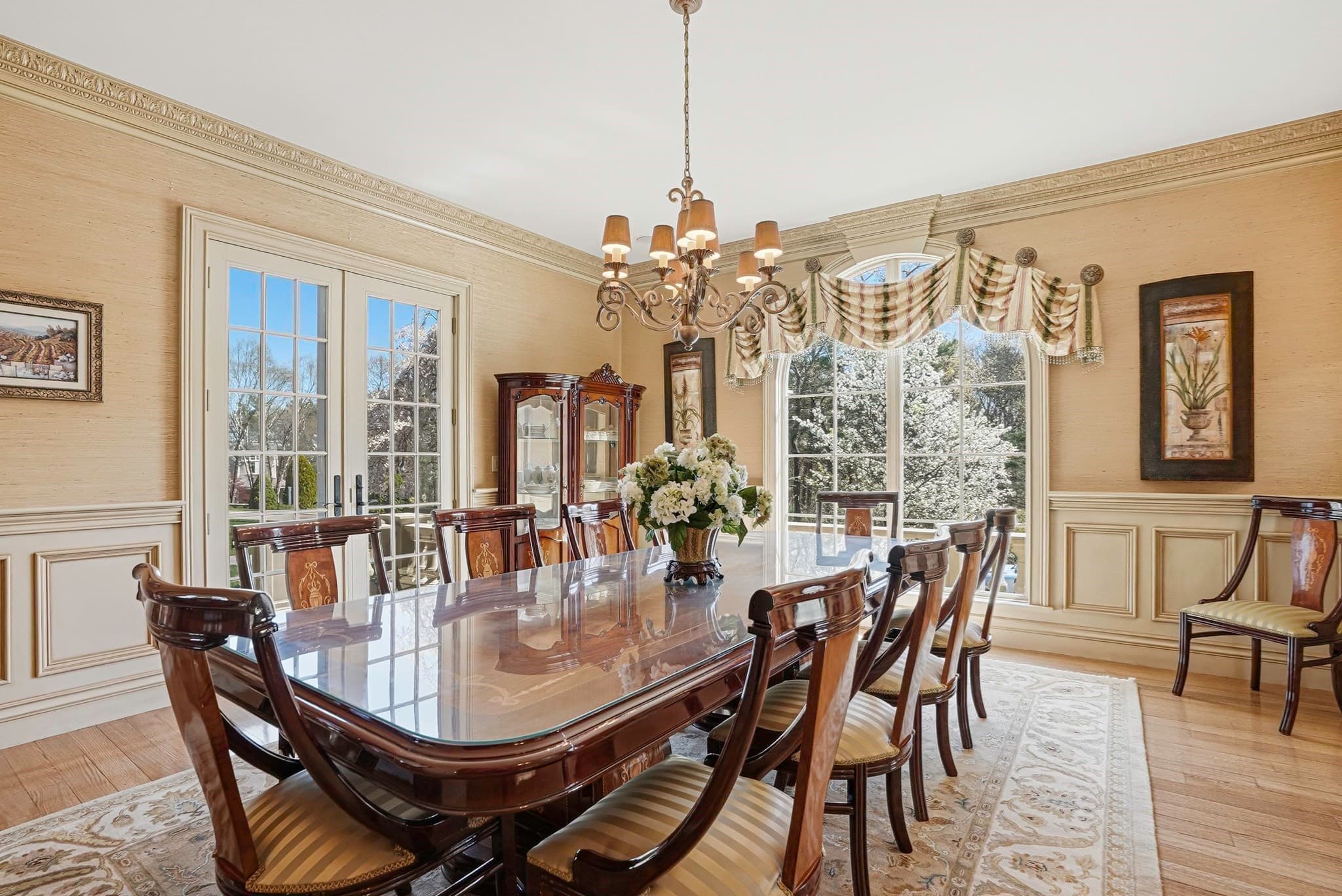 Single Family Residence at 9 Wescott Drive, Hopkinton MA 01748, photo 4 of 42