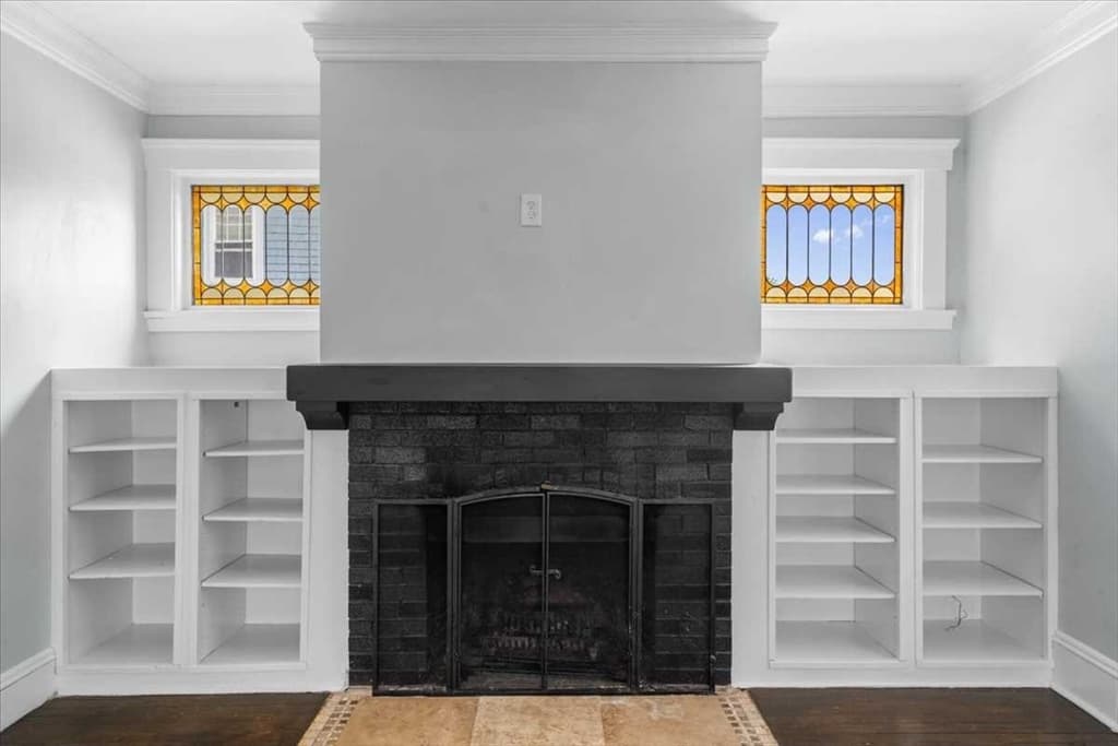 Single Family Residence at 14 Saint Elmo Rd, Worcester MA 01602, photo 12 of 42