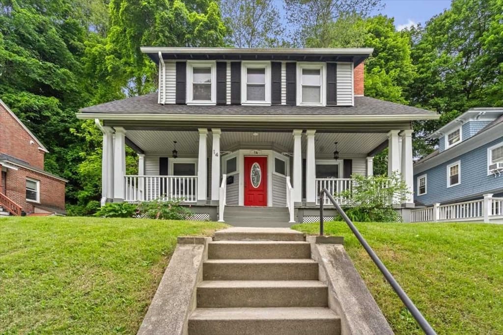 14 Saint Elmo Rd, Worcester MA 01602