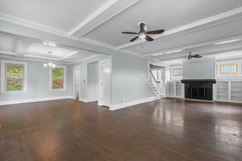 Single Family Residence at 14 Saint Elmo Rd, Worcester MA 01602, photo 10 of 42