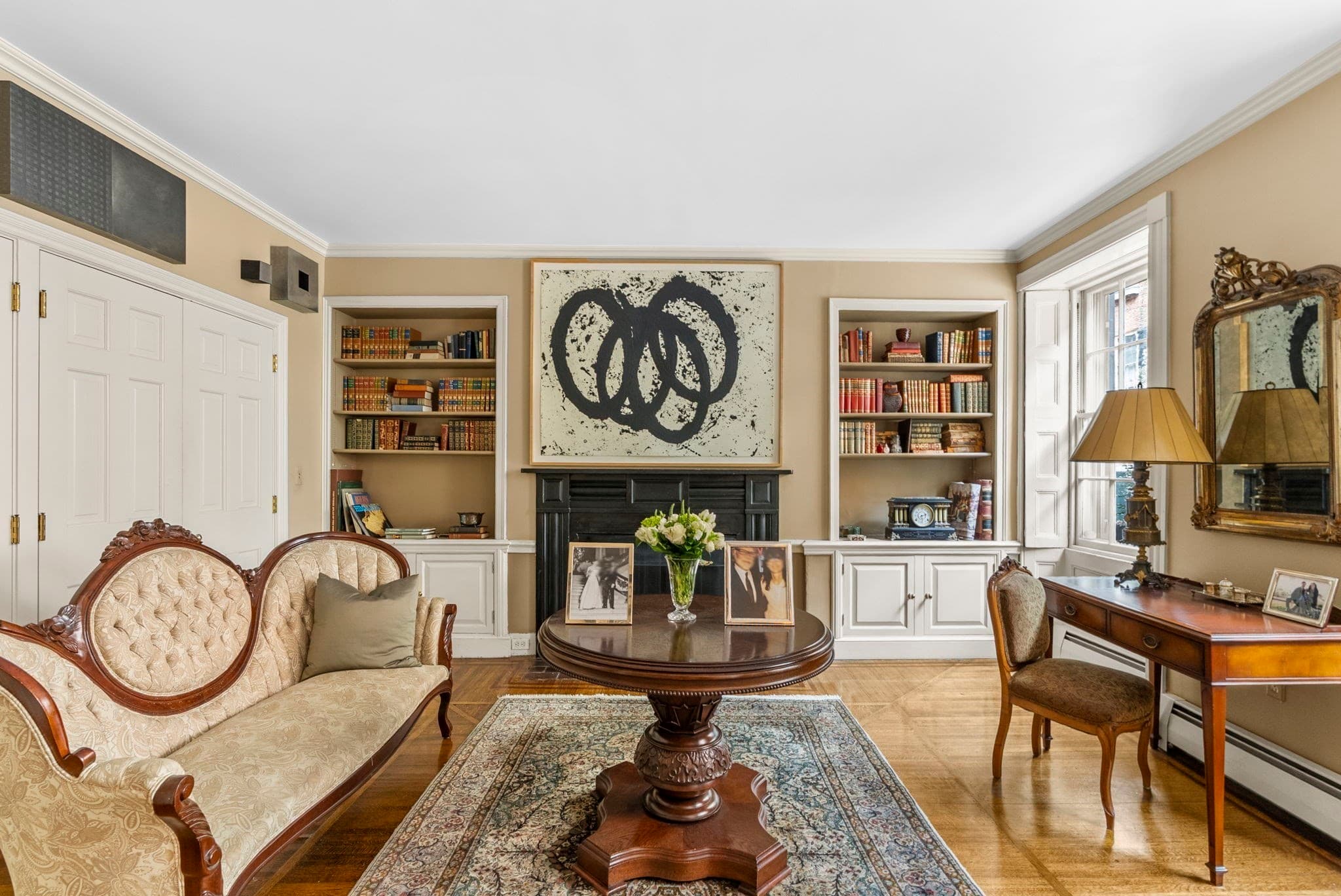 Single Family Residence at 52 Pinckney St, Boston MA 02114, photo 6 of 41