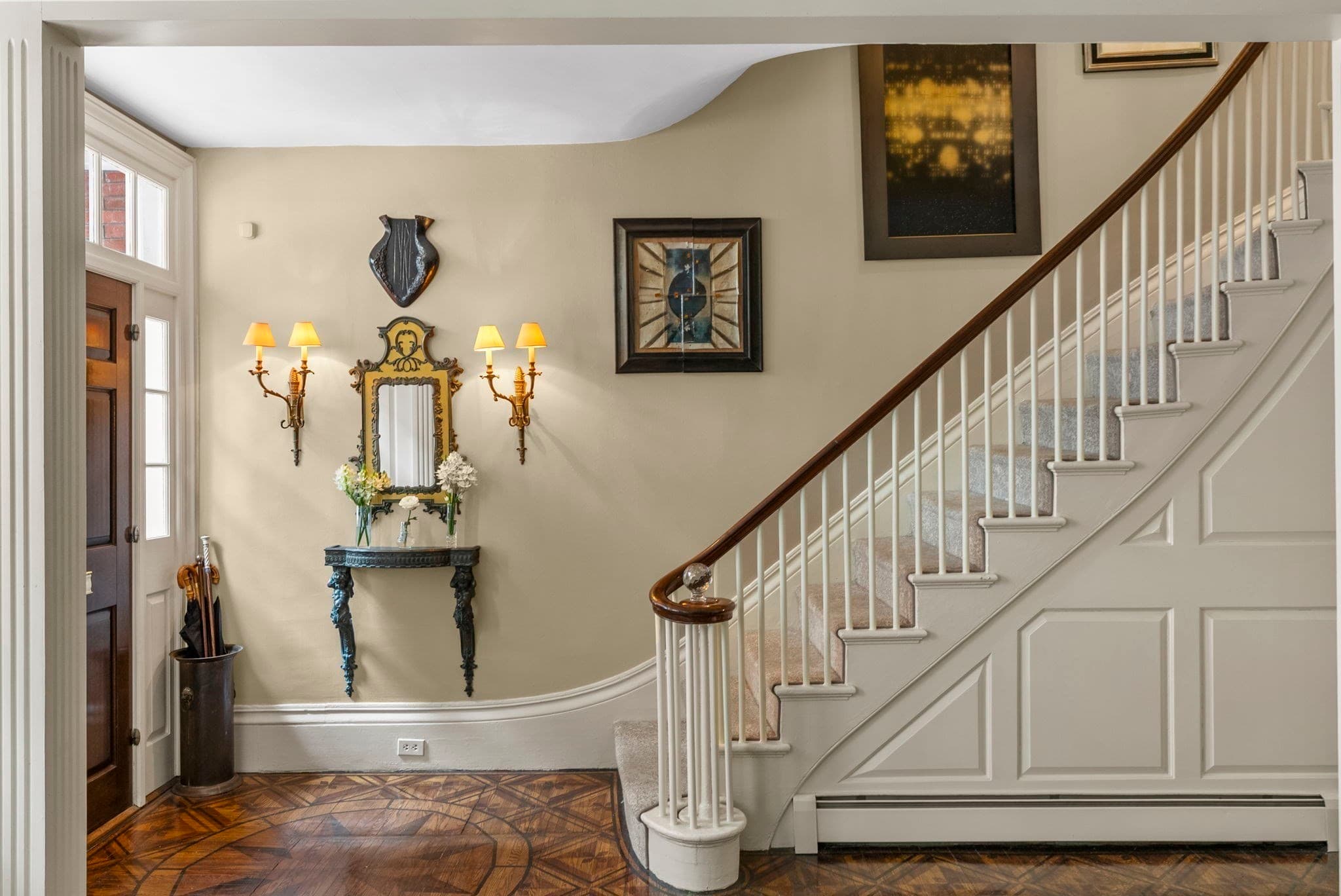 Single Family Residence at 52 Pinckney St, Boston MA 02114, photo 4 of 41