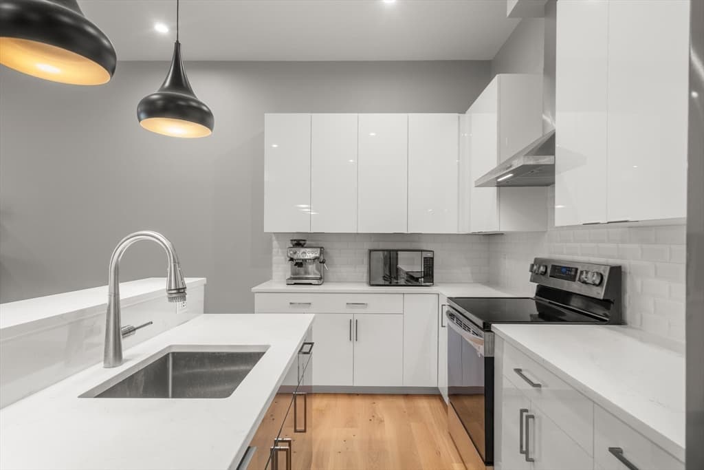 60 Cross St E # 328, Somerville MA 02145 photo 14