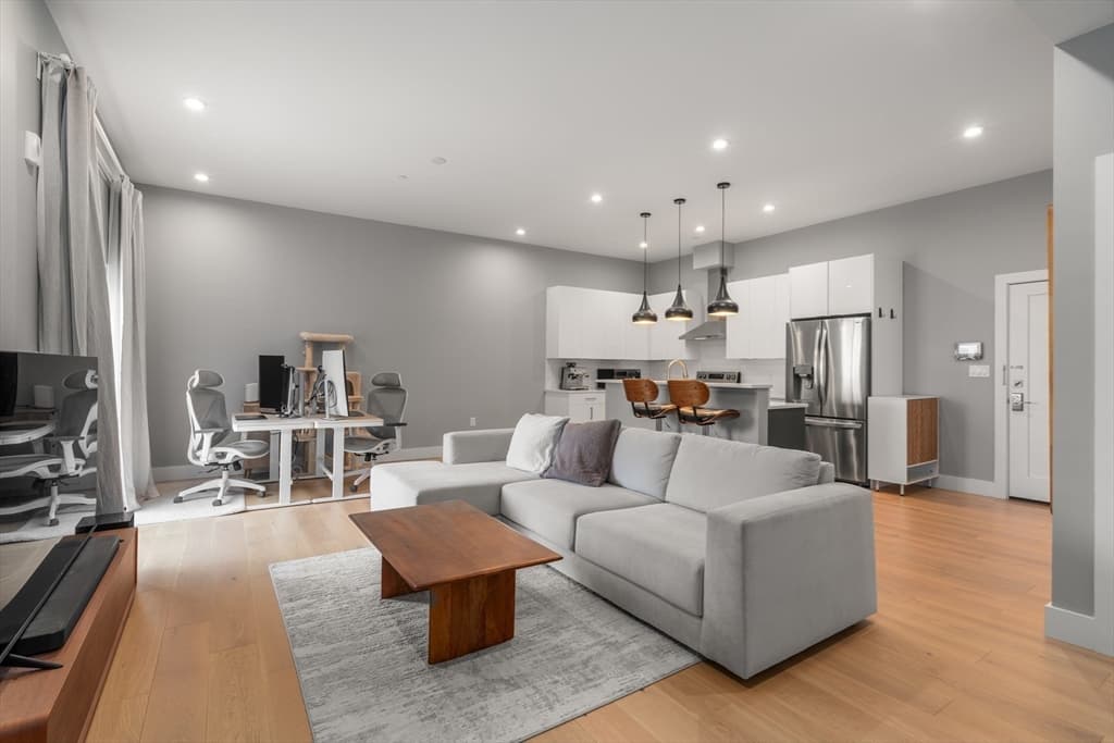 60 Cross St E # 328, Somerville MA 02145 photo 4