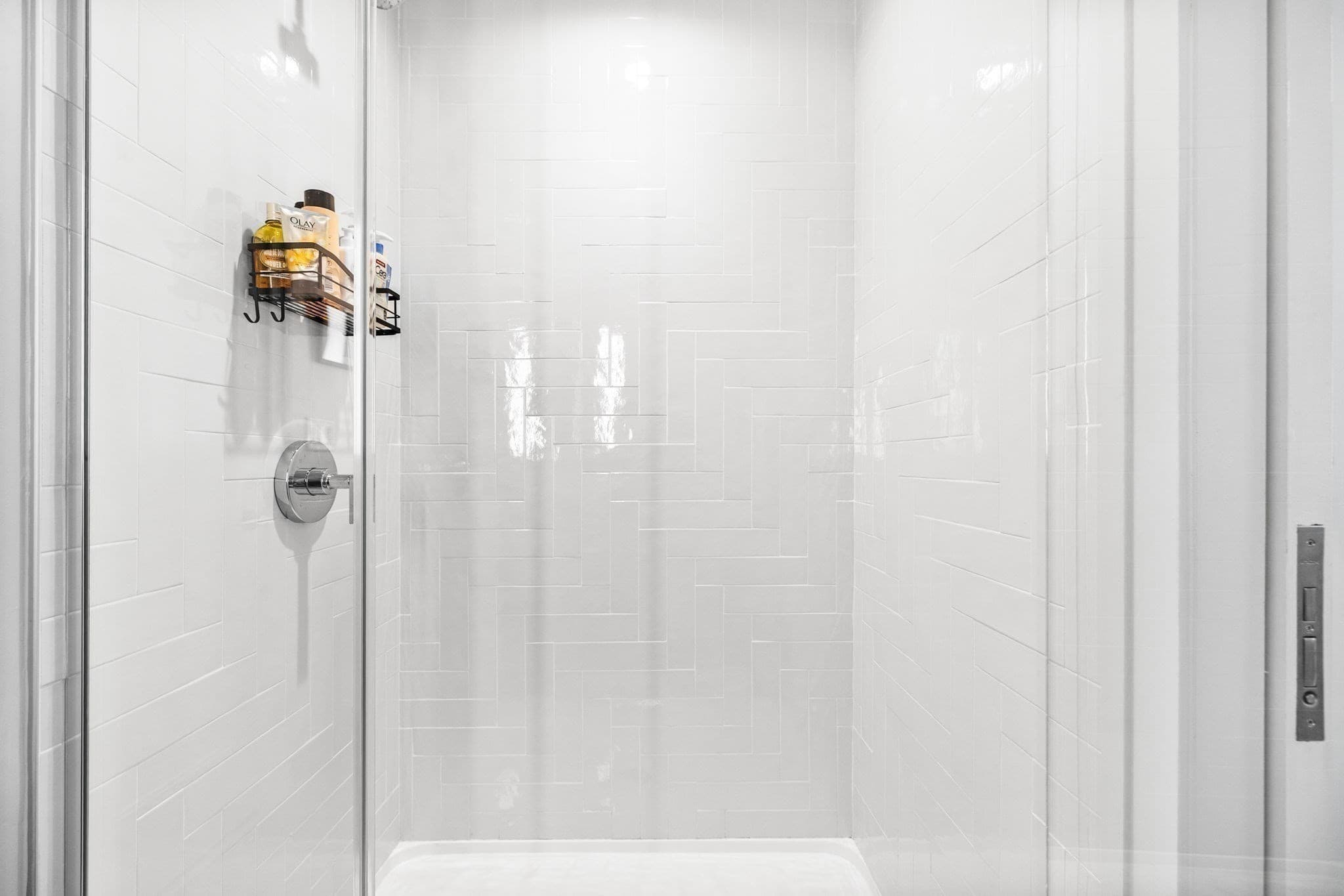 Condominium at 135 Seaport Blvd # 906, Boston MA 02210, photo 16 of 33