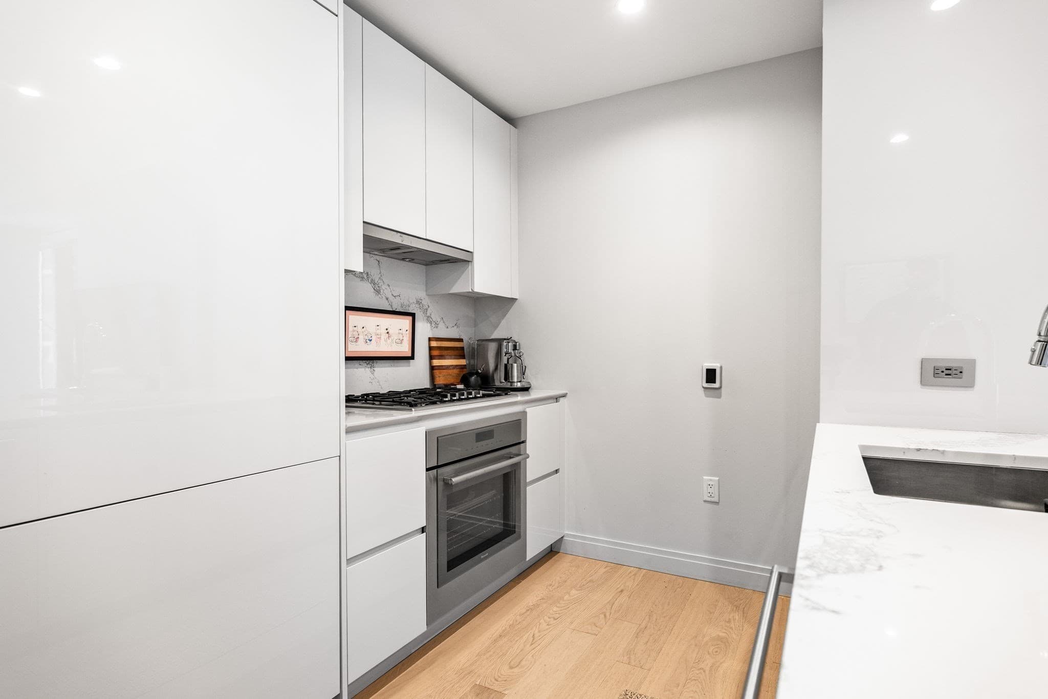 Condominium at 135 Seaport Blvd # 906, Boston MA 02210, photo 5 of 33