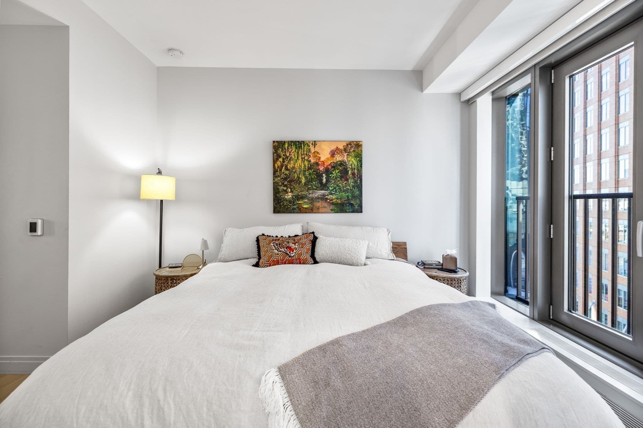 Condominium at 135 Seaport Blvd # 906, Boston MA 02210, photo 11 of 33