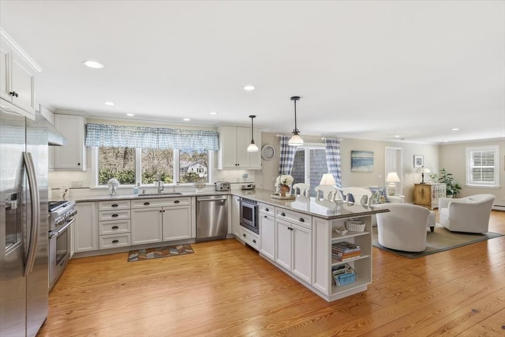 Single Family Residence at 60 Harbor Hill Rd, Chatham MA 02633, Chatham, photo 3 of 27