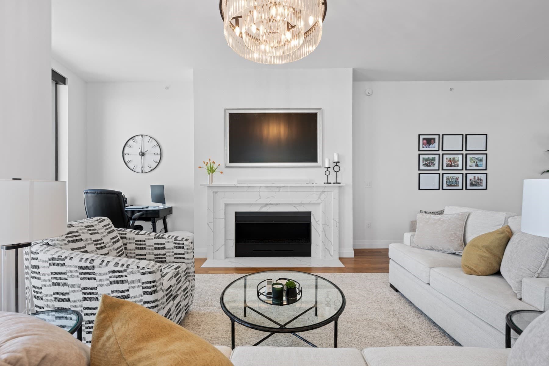 Condominium at 110 Sudbury # 4305, Boston MA 02114, photo 4 of 39