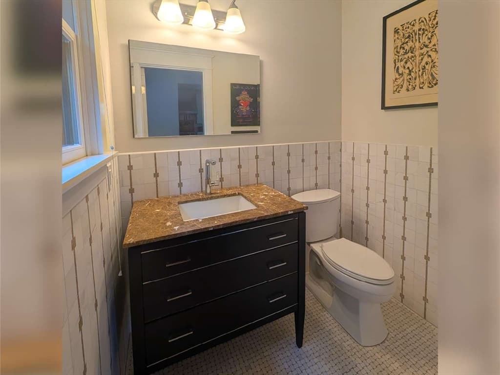 36 Nisbet, Providence RI 02906 photo 17