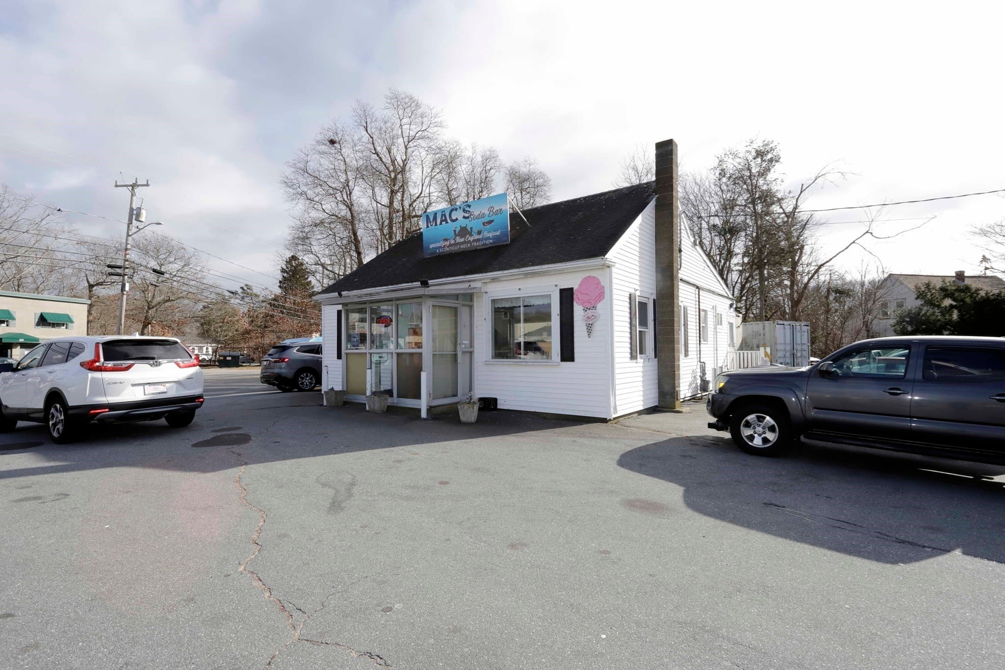 Commercial Sale at 116 Sconticut Neck Rd, Fairhaven MA 02719, photo 2 of 21