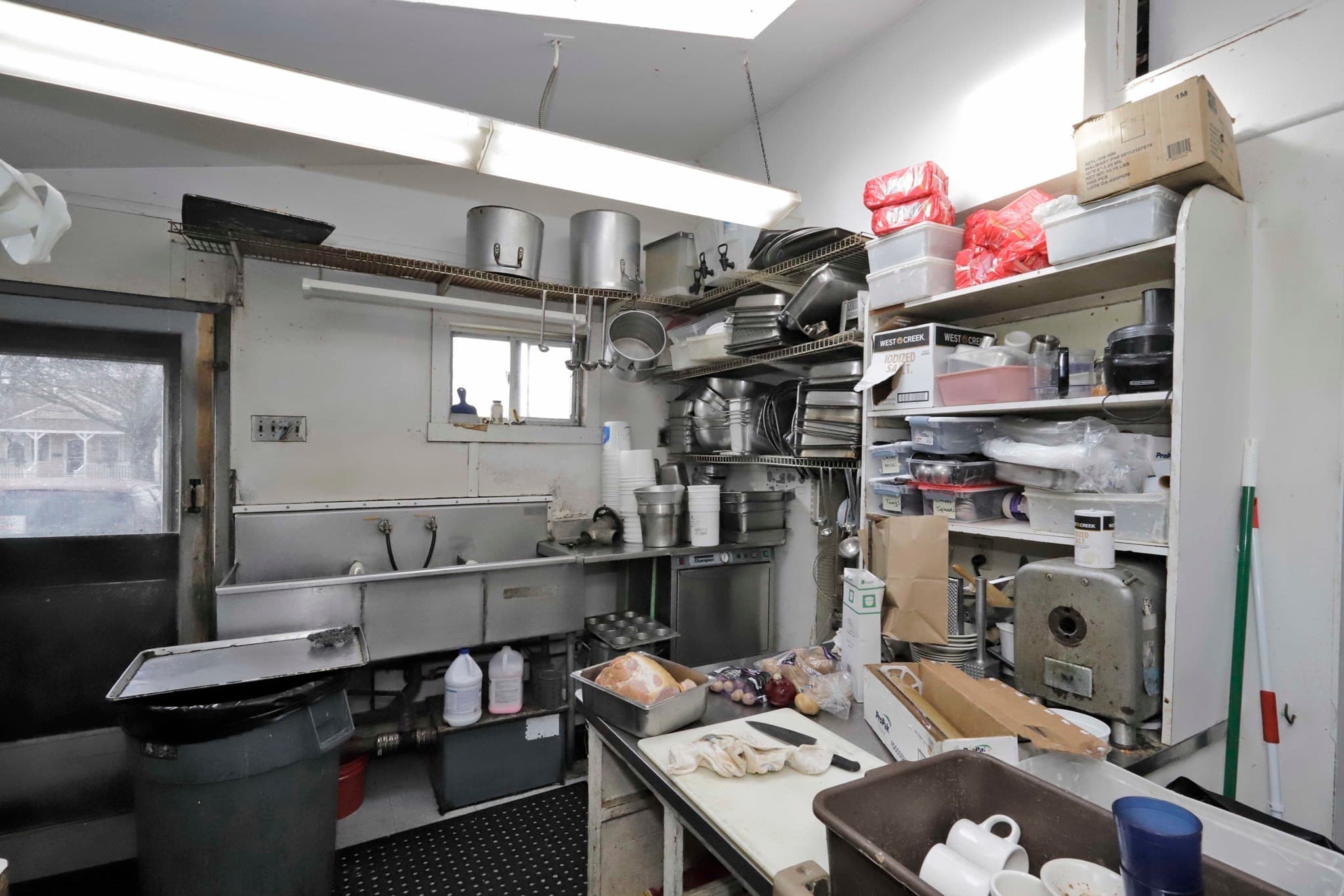 Commercial Sale at 116 Sconticut Neck Rd, Fairhaven MA 02719, photo 12 of 21
