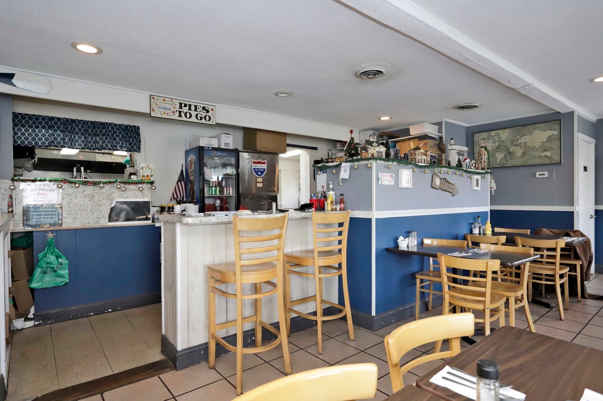 Commercial Sale at 116 Sconticut Neck Rd, Fairhaven MA 02719, photo 4 of 21