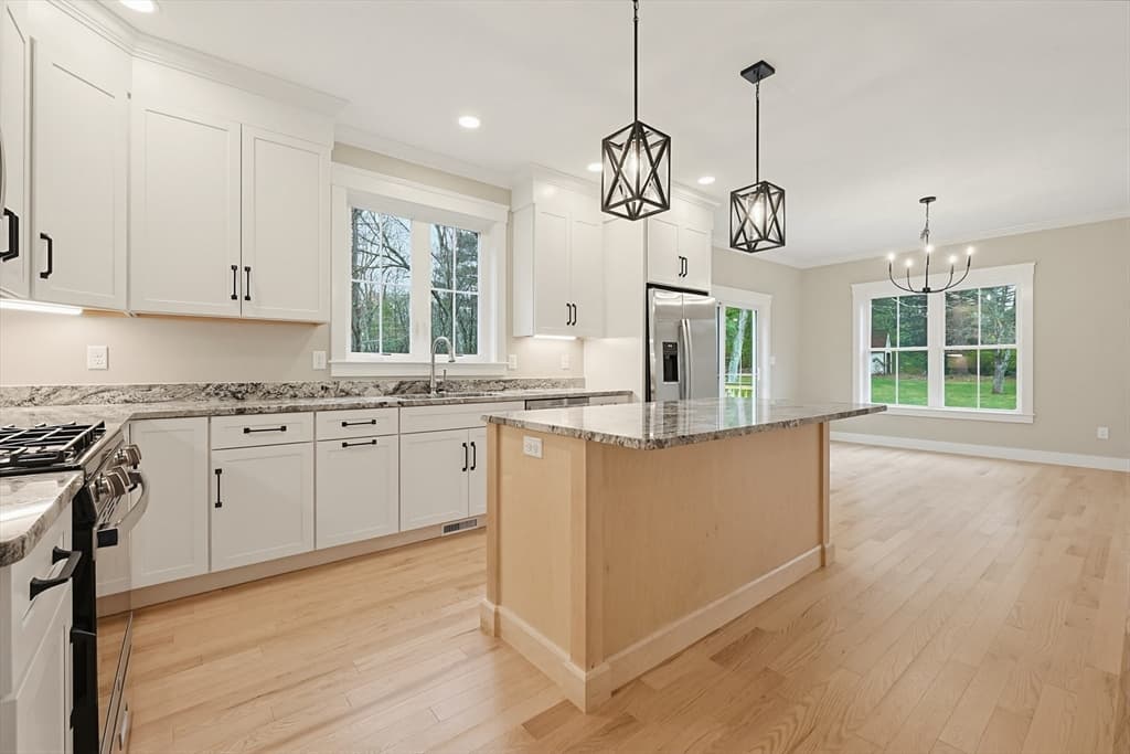 86 Plain Street, Hopedale MA 01747 photo 13