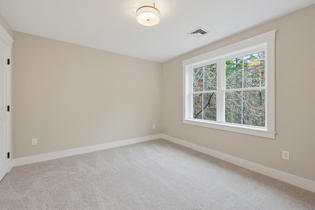 86 Plain Street, Hopedale MA 01747 photo 28