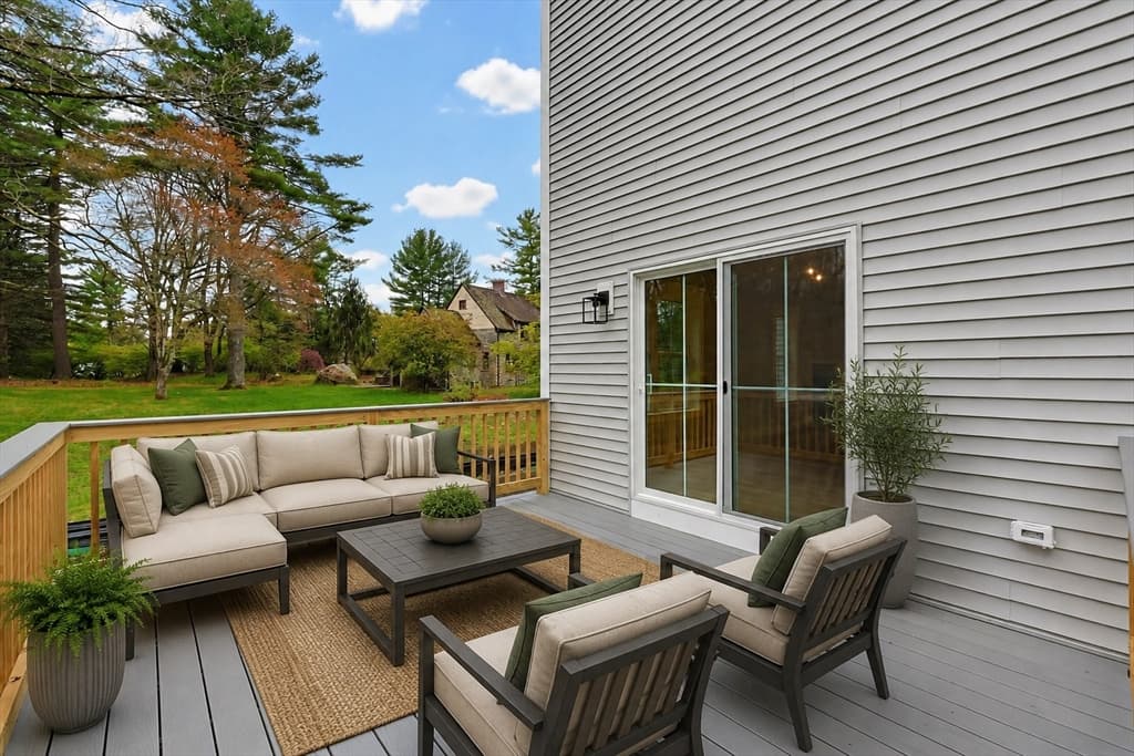 86 Plain Street, Hopedale MA 01747 photo 5
