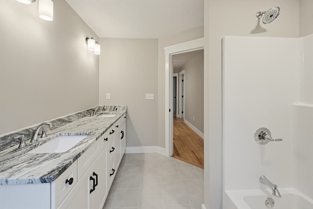 86 Plain Street, Hopedale MA 01747 photo 34