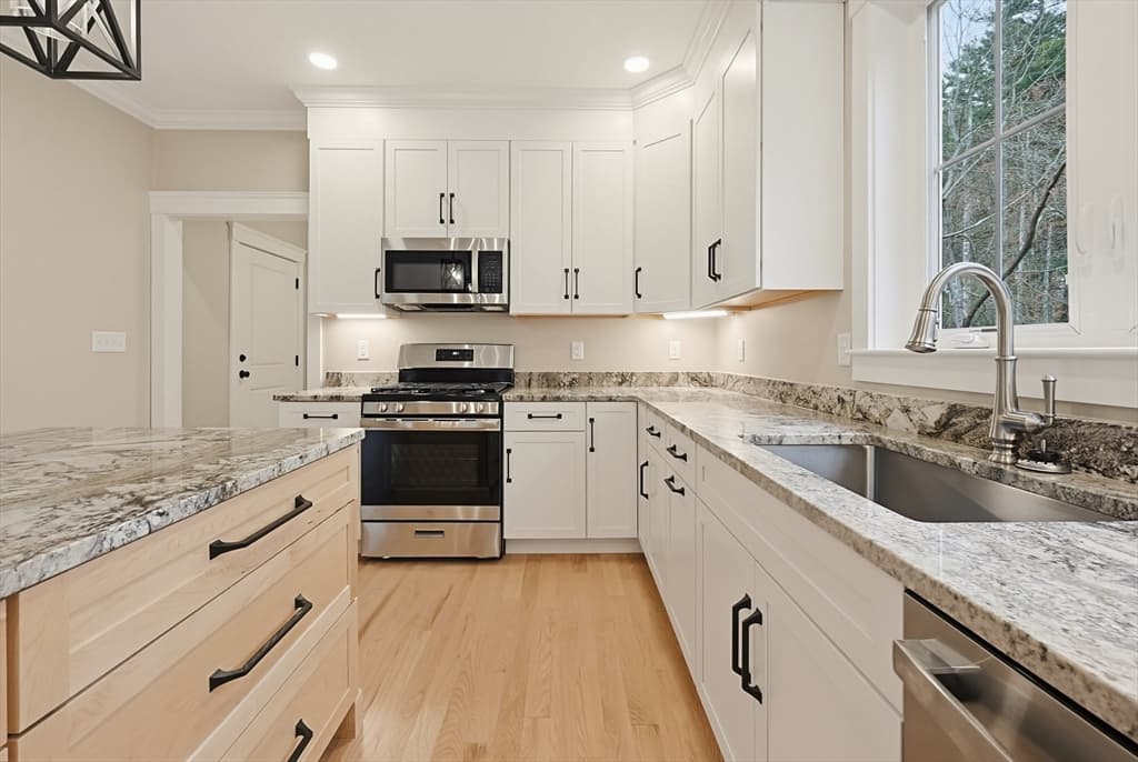 86 Plain Street, Hopedale MA 01747 photo 10
