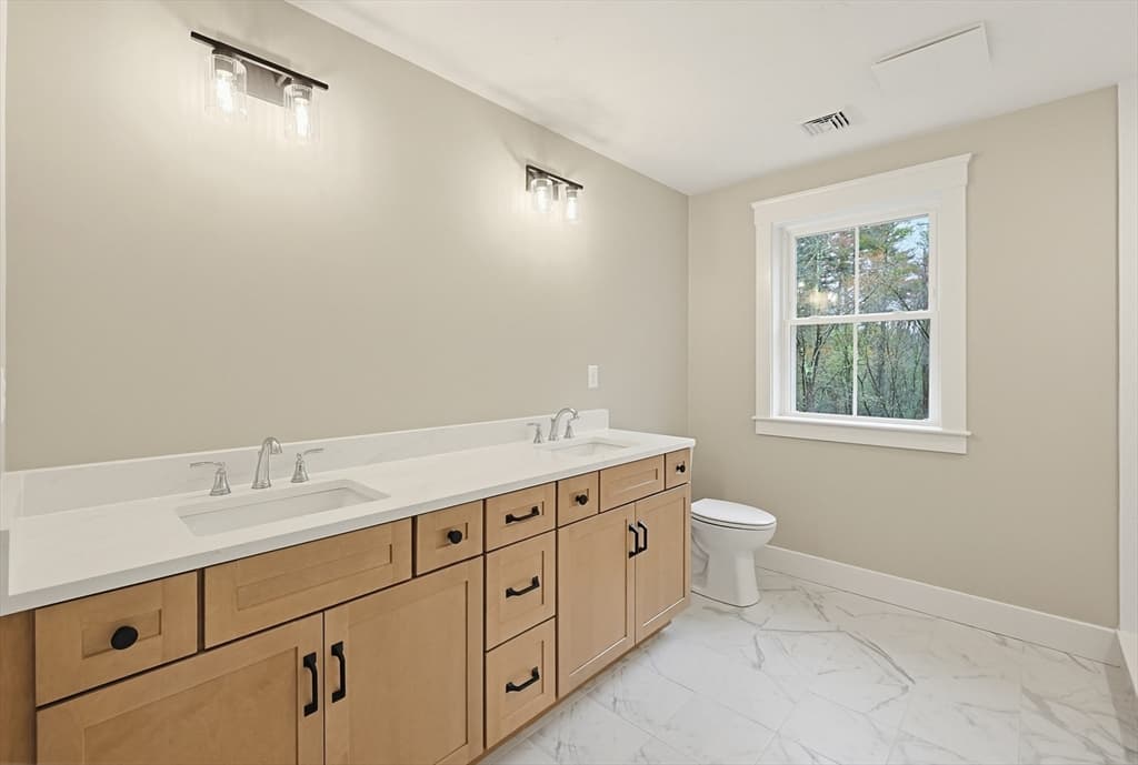 86 Plain Street, Hopedale MA 01747 photo 35
