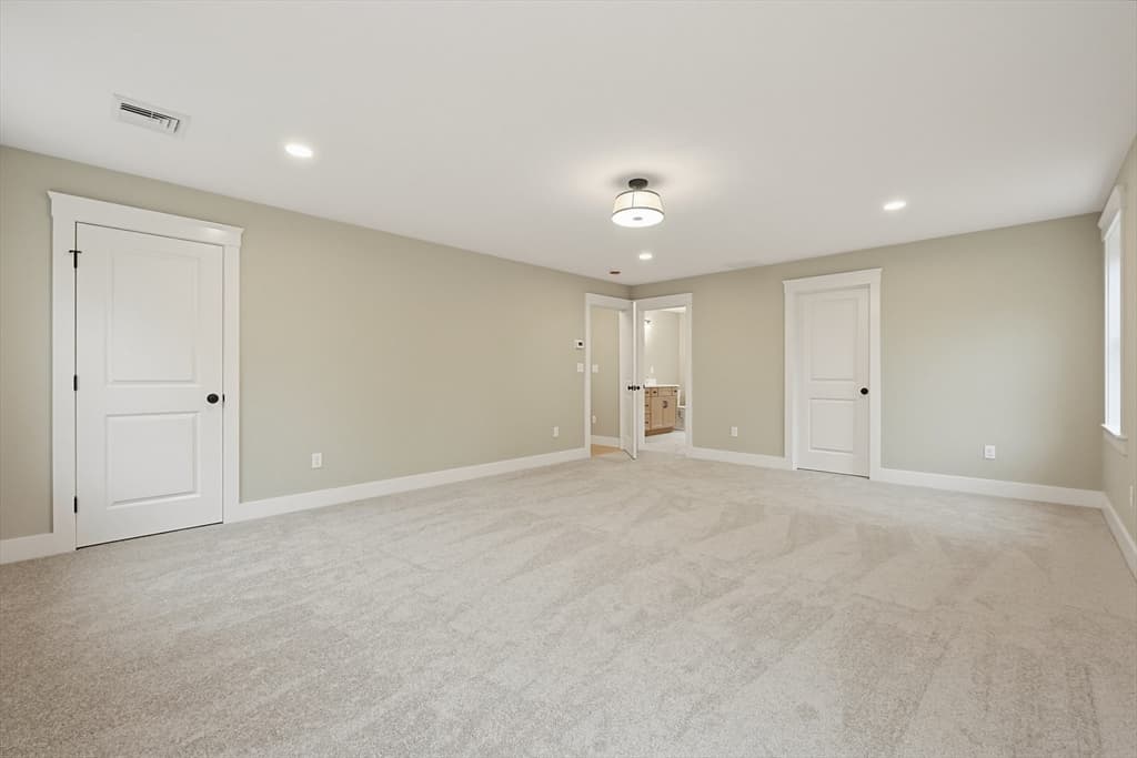 86 Plain Street, Hopedale MA 01747 photo 31